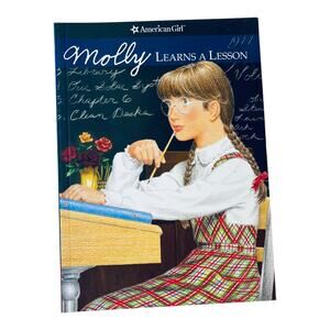 Vintage American Girl Molly Learns A Lesson BOOK Valerie Tripp Book 2 Paperback